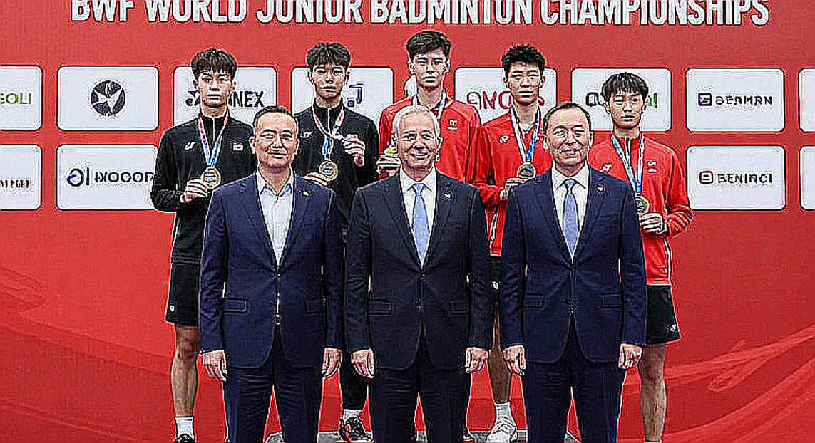 Nguyễn Thụy Linh dừng bước tại Vietnam Open trước tay vợt 19 tuổi Trung Quốc: Hai điểm số cuối và câu chuyện chưa ai kể Nguyễn Thụy Linh dừng bước tại Vietnam Open trước tay vợt 19 tuổi Trung Quốc: Hai điểm số cuối và câu chuyện chưa ai kể
