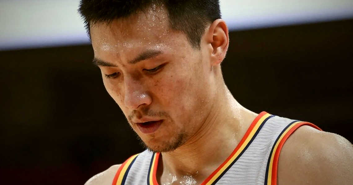 Đêm EuroLeague Không Ngủ: Khi 24 Cái Tên Cùng Gọi Một Tiếng Thơ