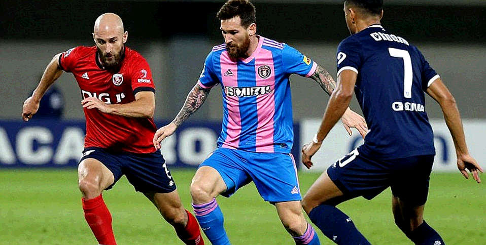 Di Canio, Bastoni and the System Gap Between Inter and the Italy National Team Di Canio, Bastoni and the System Gap Between Inter and the Italy National Team