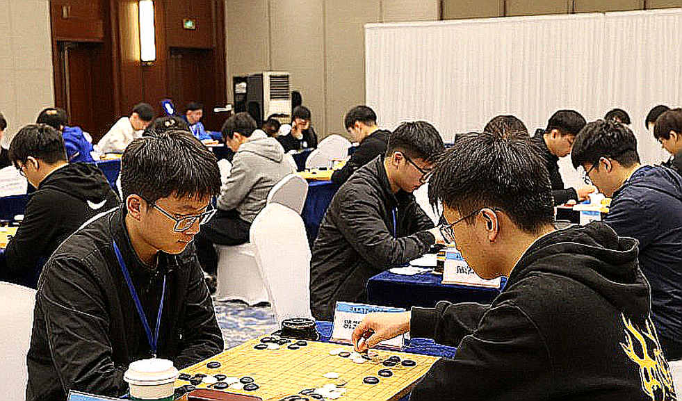 Ấn Độ ở Olympiad cờ vua Samarkand: chiều sâu đủ cho Nona Cup, bàn trên thiếu một nhịp chuyển hóa Ấn Độ ở Olympiad cờ vua Samarkand: chiều sâu đủ cho Nona Cup, bàn trên thiếu một nhịp chuyển hóa