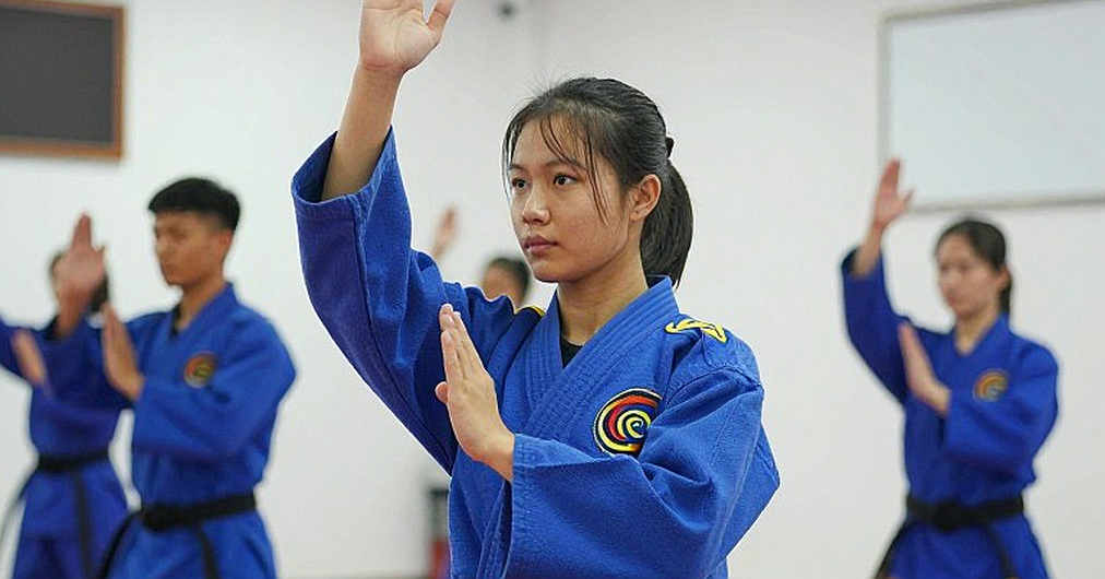 Cú ngã đầu của trọng tài 75 tuổi ở Hidalgo: lỗ hổng không nằm ở tên cú đánh