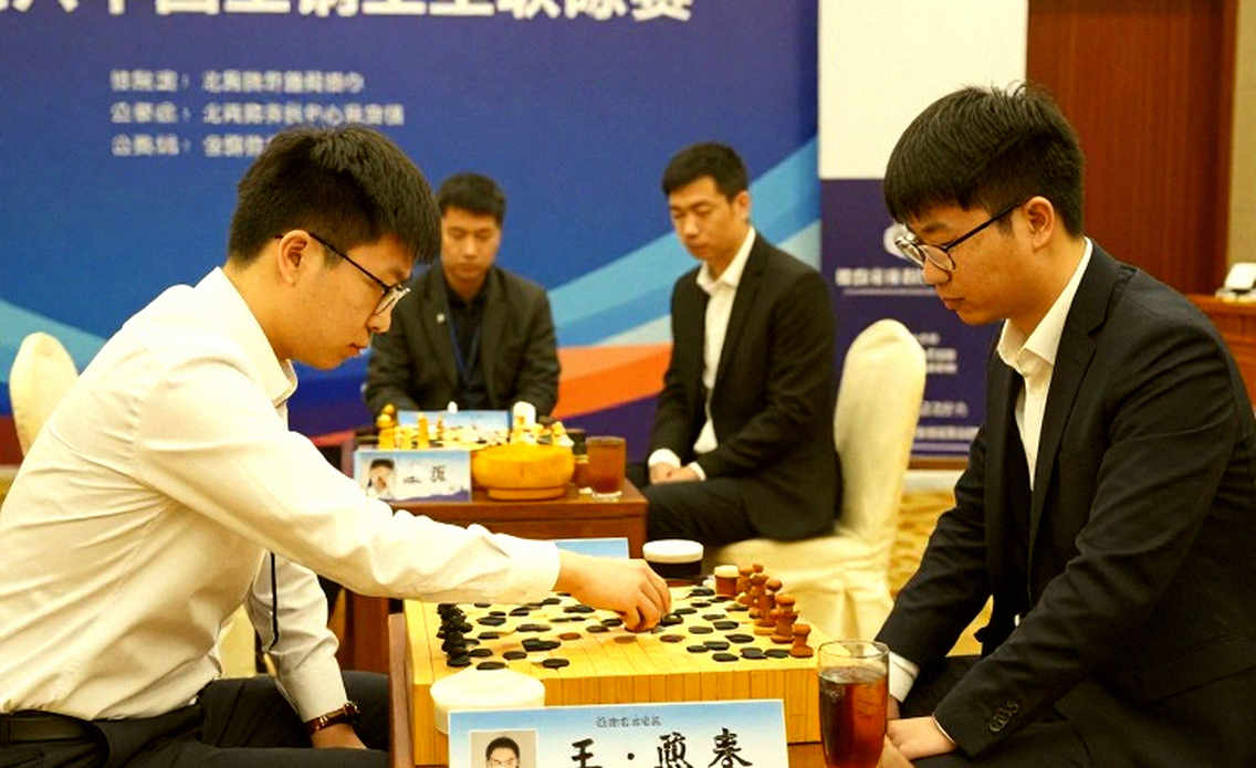 Elon Musk tuyên bố AI giải mã cờ vua trong 3 năm: Chess.com đáp trả bằng con số 10^44, dân mạng Việt được nhắc tên