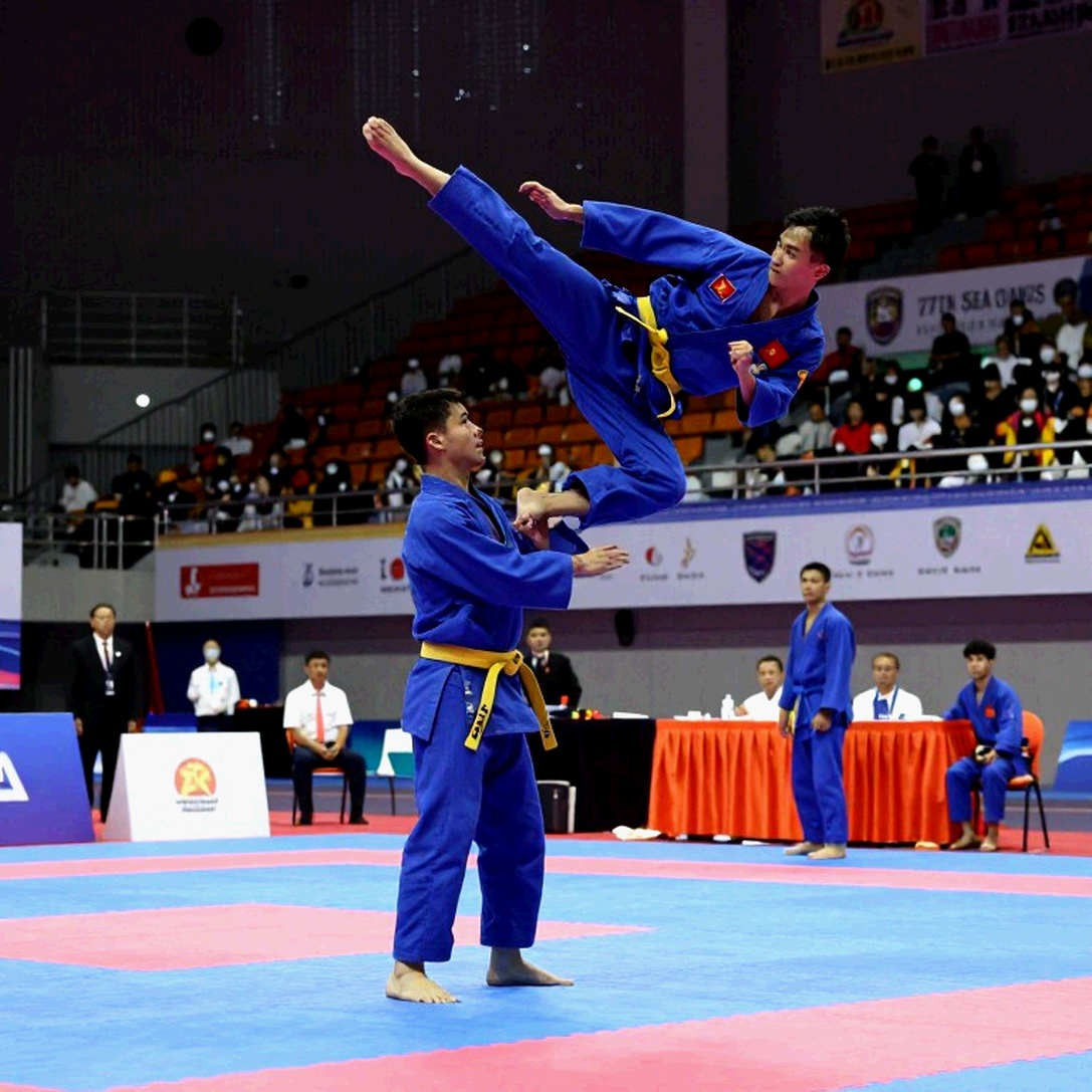 Hiệp thứ năm ở tuổi 39: Raoni Barcelos và khoảng trống giữa thông báo 'ổn' và giấy thông qua y tế Hiệp thứ năm ở tuổi 39: Raoni Barcelos và khoảng trống giữa thông báo 'ổn' và giấy thông qua y tế