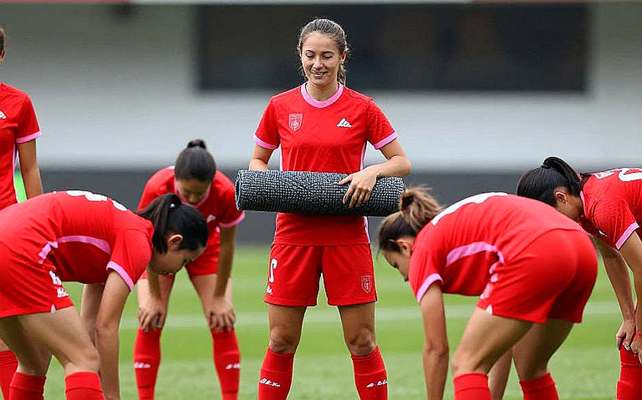 Đừng nắm quá chặt: John Herdman, Jakarta và bài toán tâm lý của trận chung kết ASEAN Cup 2026 Đừng nắm quá chặt: John Herdman, Jakarta và bài toán tâm lý của trận chung kết ASEAN Cup 2026