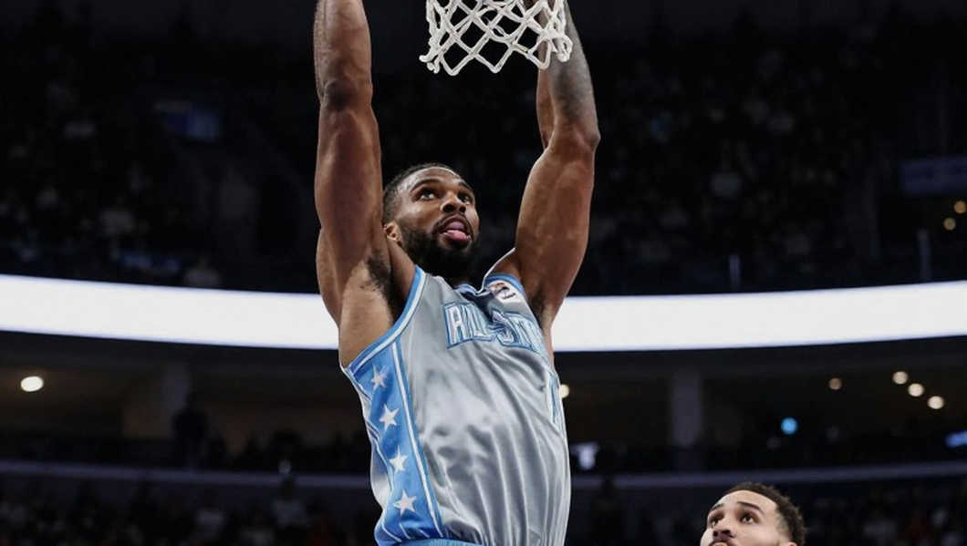 NBA siết phạm lỗi đẩy tay: Cuộc tái cân bằng công-thủ và những điểm mù chưa đo được