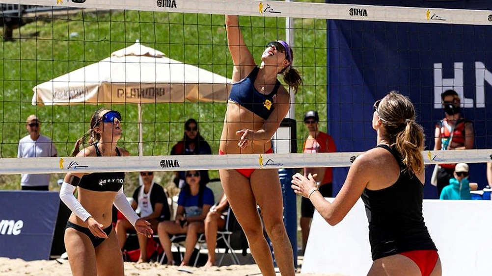 The Knees of Vietnamese Volleyball: When the Season Outlasts Recovery