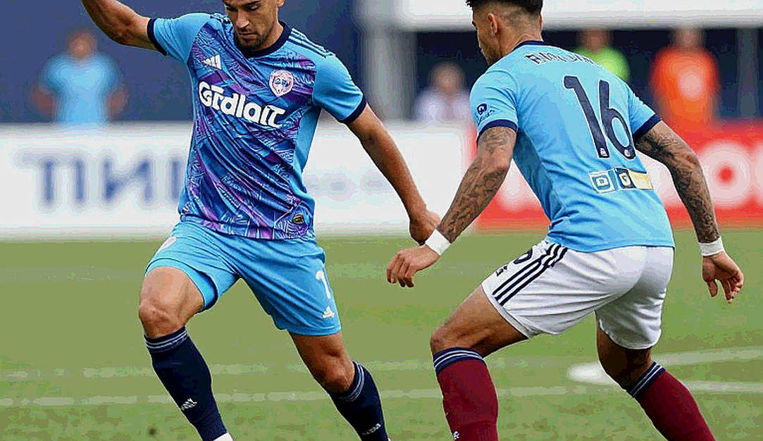 Luật bốn ngoại binh của V.League: Định giá lại nền tảng nội binh Luật bốn ngoại binh của V.League: Định giá lại nền tảng nội binh