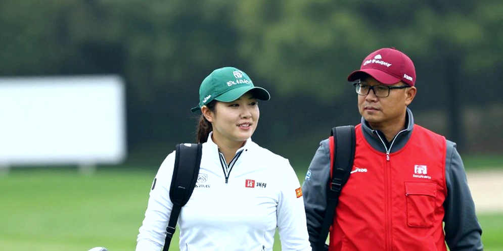 Medinah, Trump and the Ownership Equation: When the PGA Tour Opens Its Door to a Sitting President Medinah, Trump and the Ownership Equation: When the PGA Tour Opens Its Door to a Sitting President